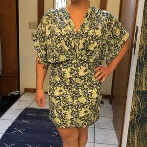 Kimono dress gorgeous lime and navy floral pattern